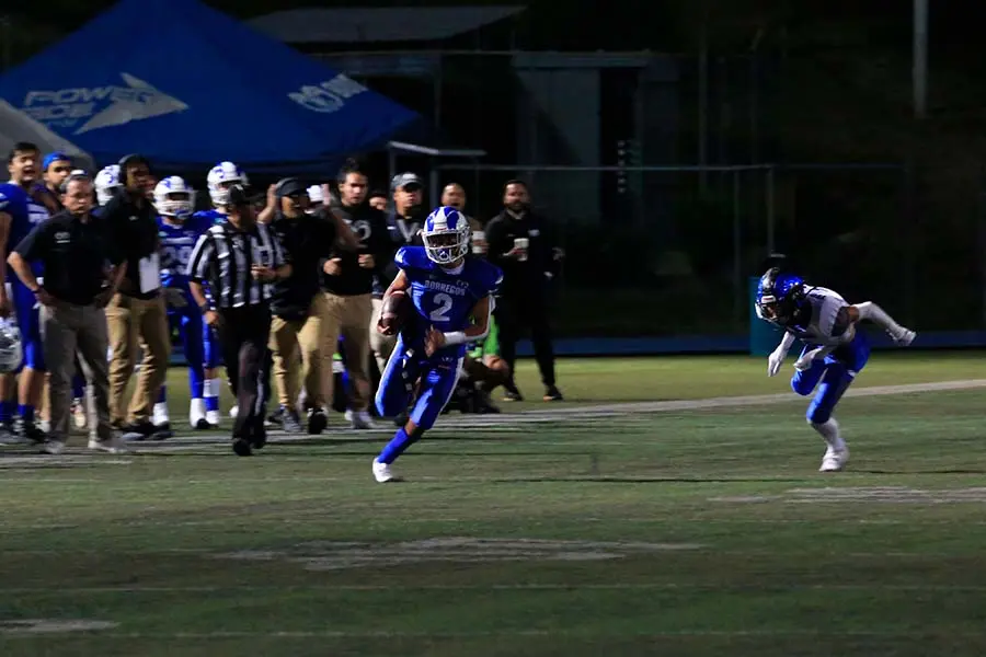 Equipo de fútbol americano juvenil Tec Santa Fe campeones de la ONEFA
