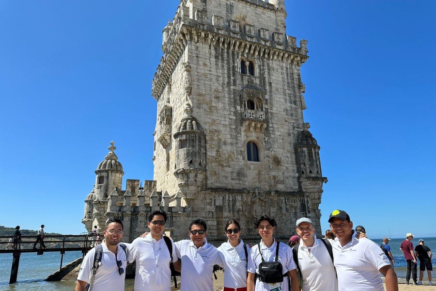 valentina-fuentes-en-su-gira-por-portugal-2023-torre-de-belém-lisboa-compañía-folklórica-magisterial-de-hidalgo