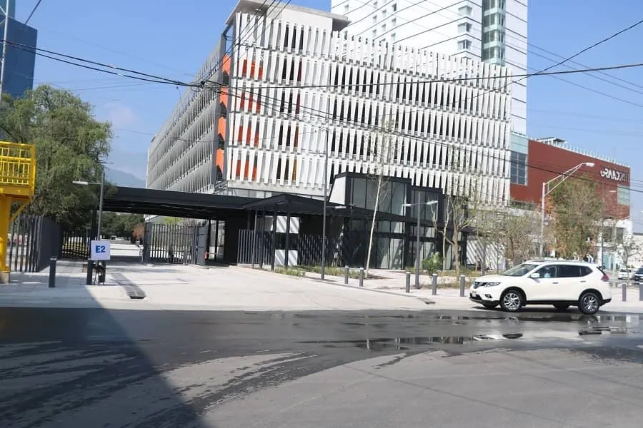 Estacionamientos Tec