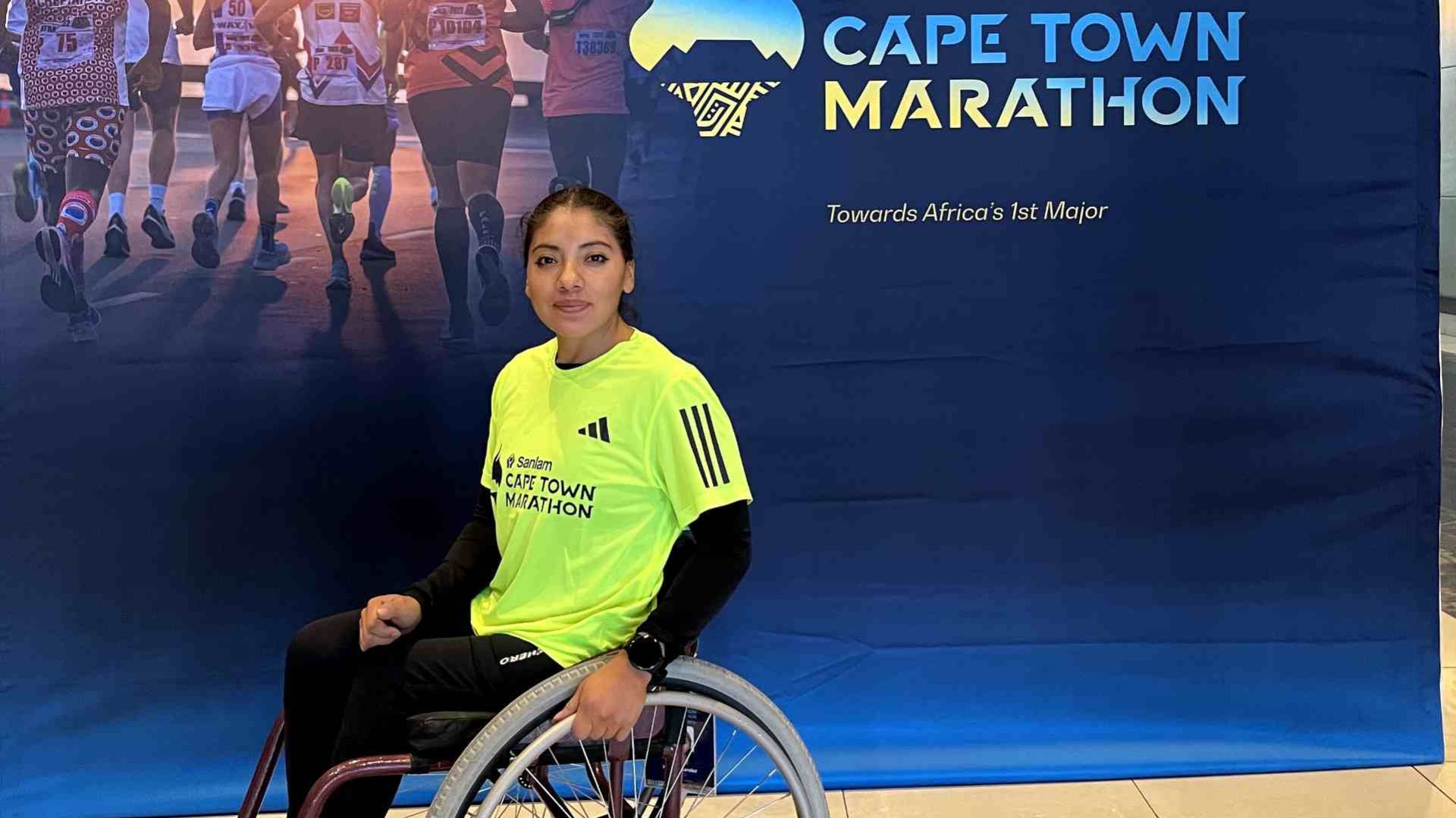 Yeni Hernandez, colaboradora Tec campus Puebla, corrió el maratón en silla de ruedas de la Ciudad del Cabo