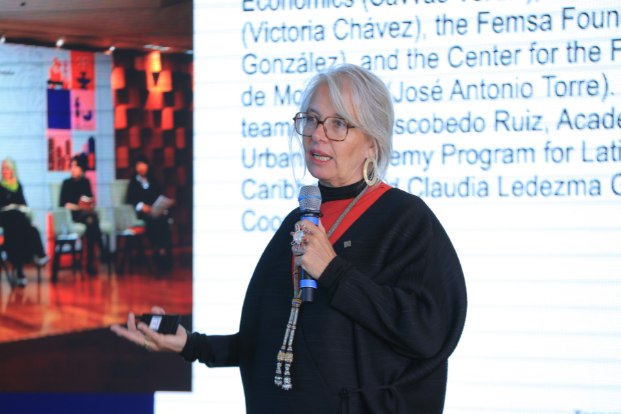 Profesora Zaida Muxi present&oacute; su proyecto a la comunidad Tec.