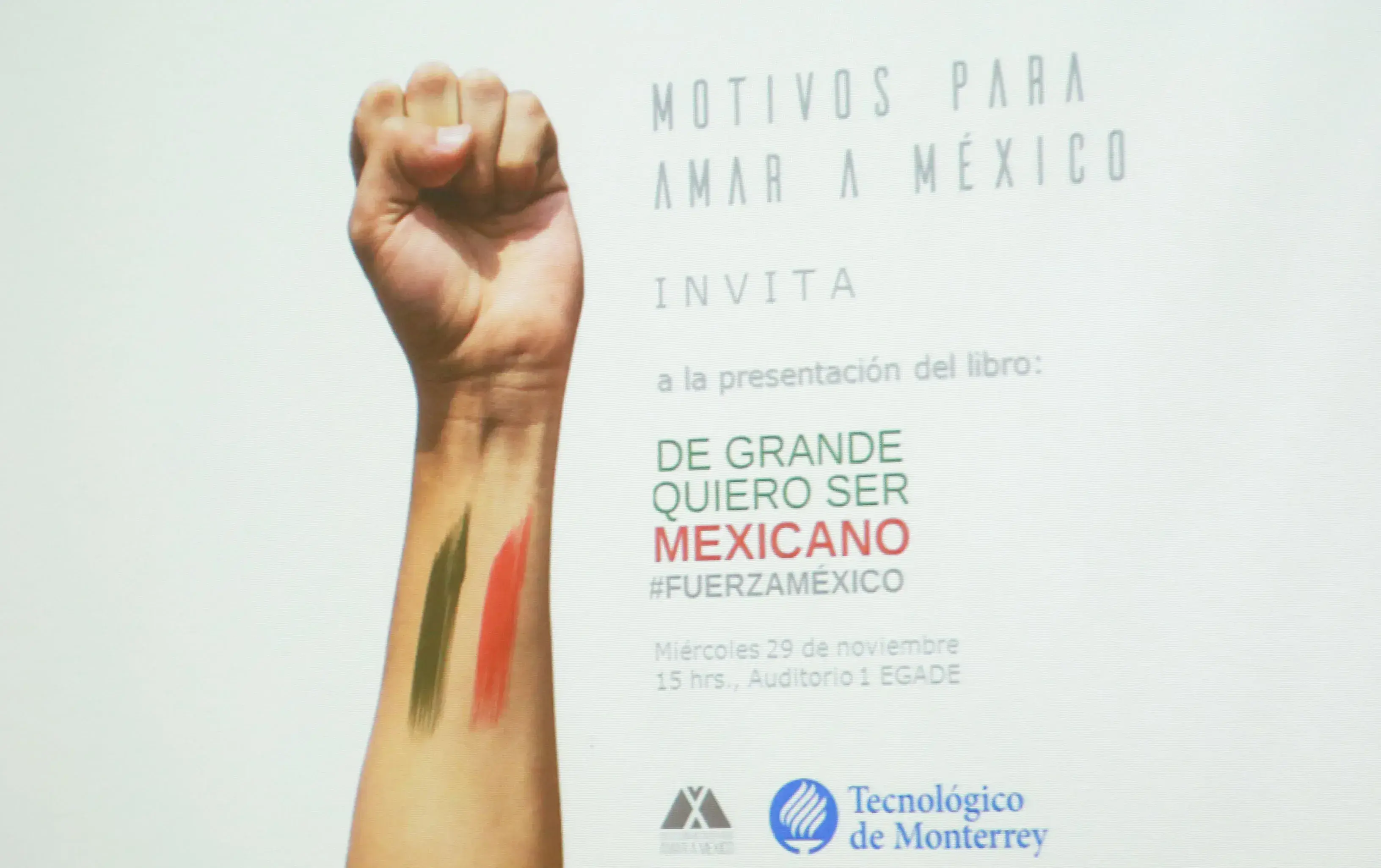 Invitación y portada de libro