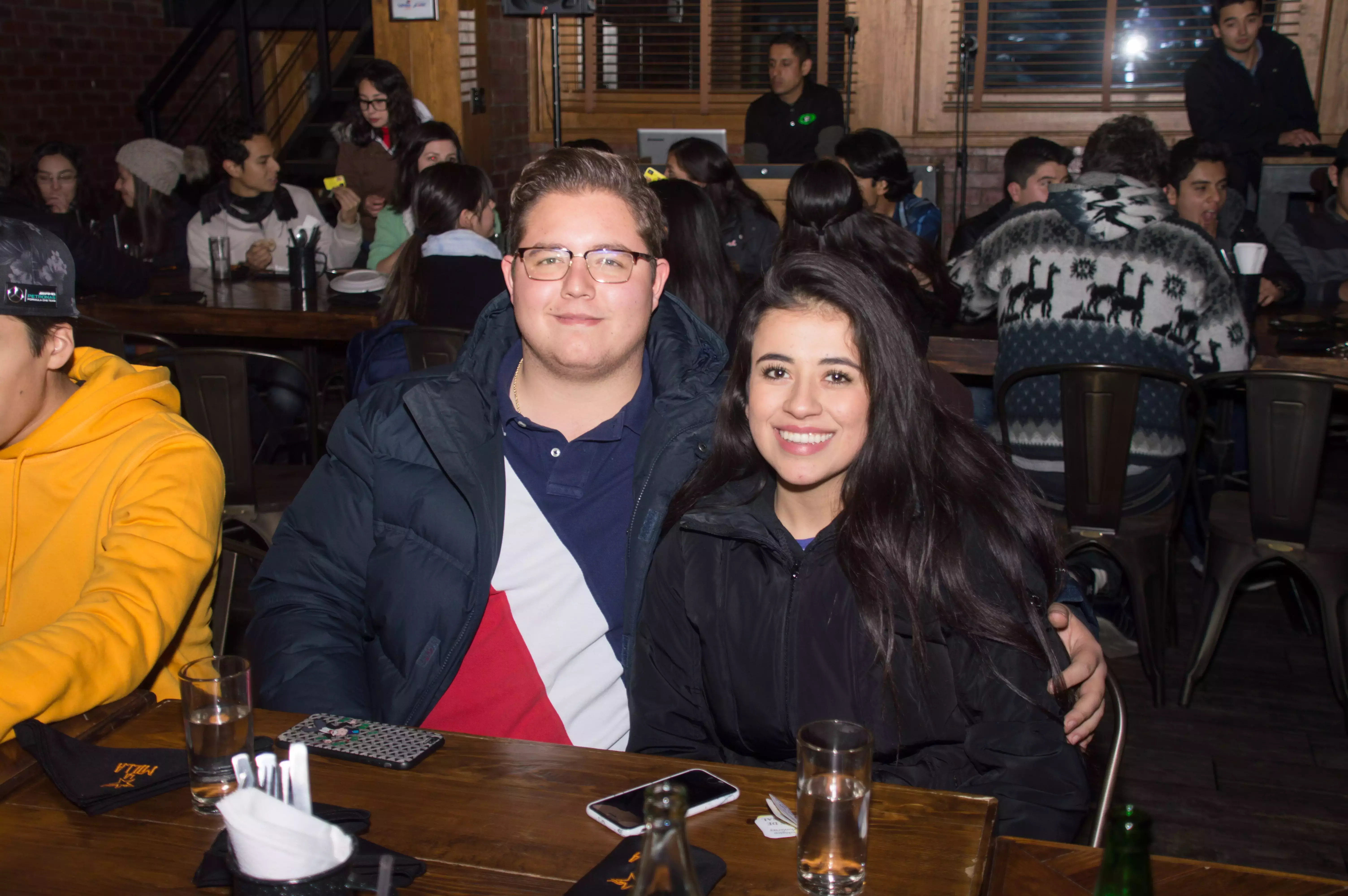 Alumnos durante bienvenida de negocios EM18