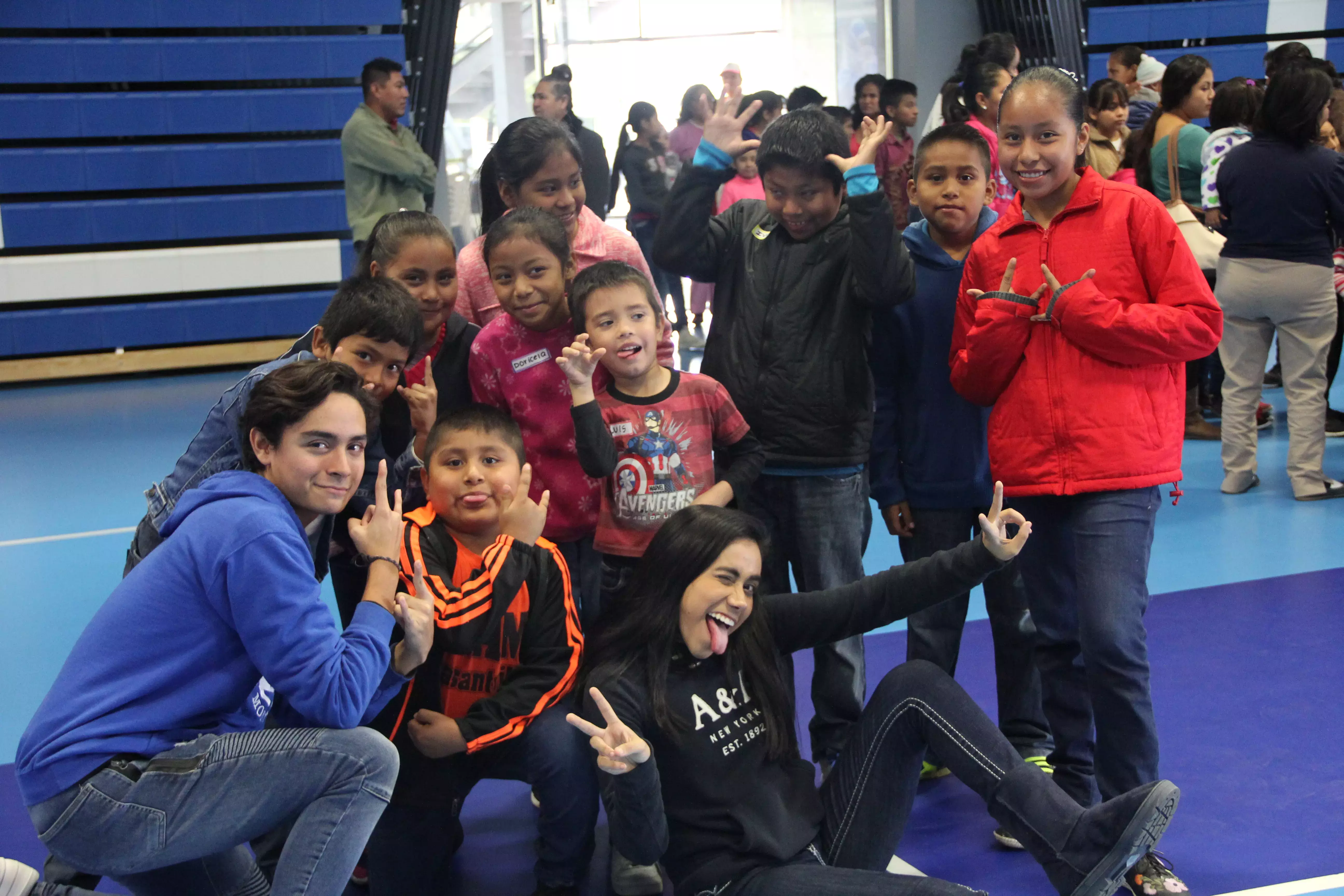 Niños disfrutando de posada en el Tec.