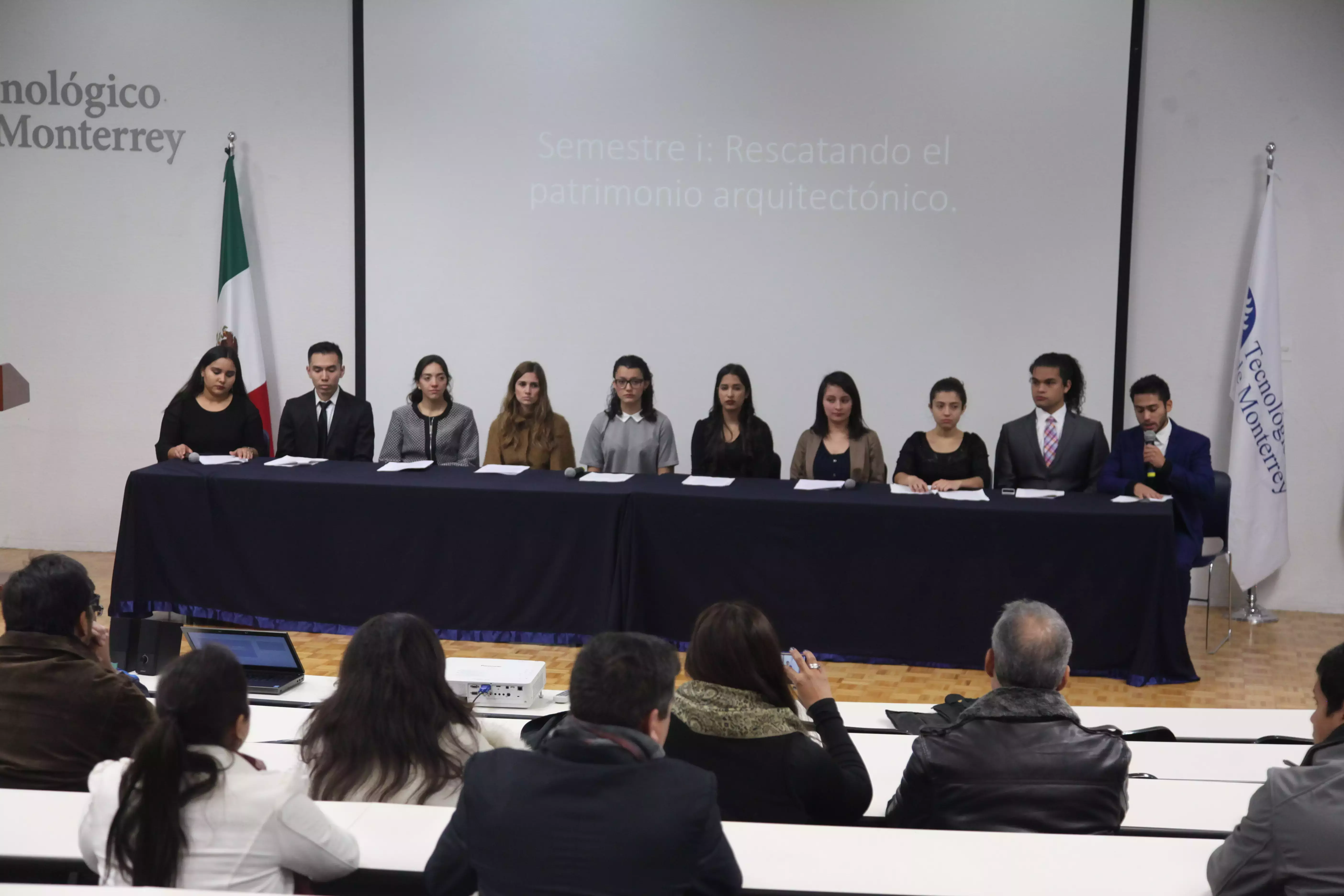 Alumnos del Tec de Monterrey realizaron segundo catálogo de edificios históricos.