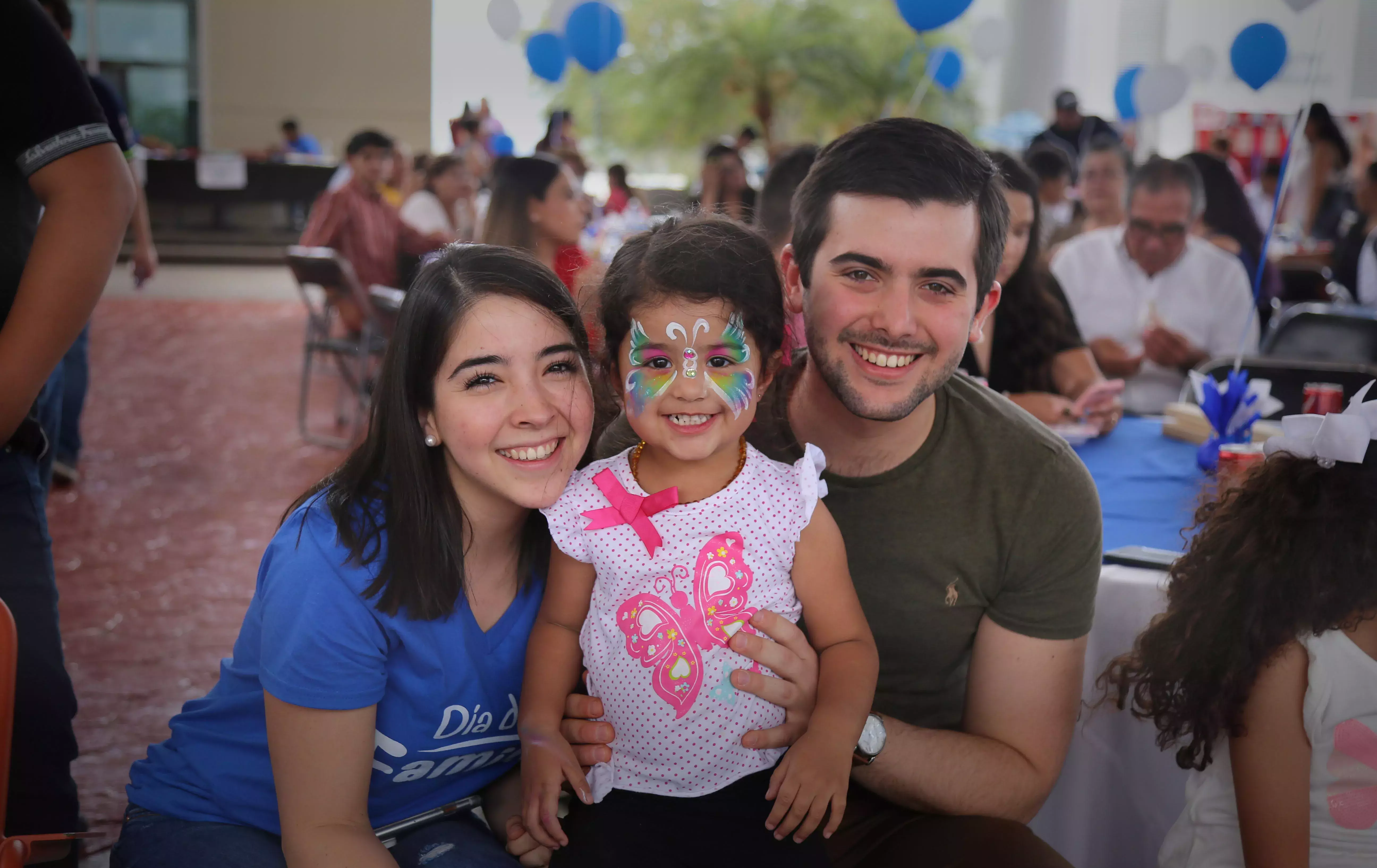 celebrando dia de la familia