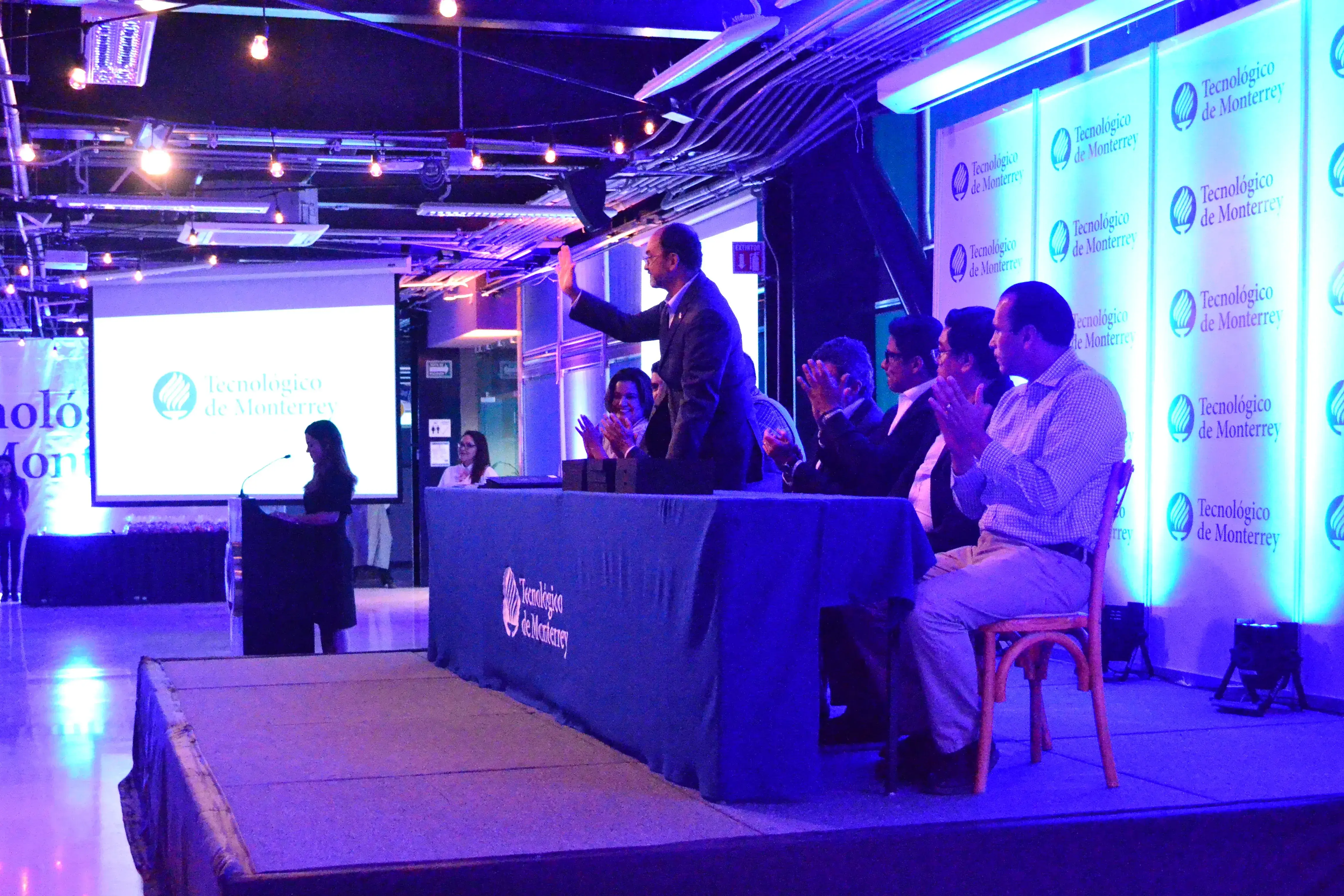 Celebración Día del Maestro