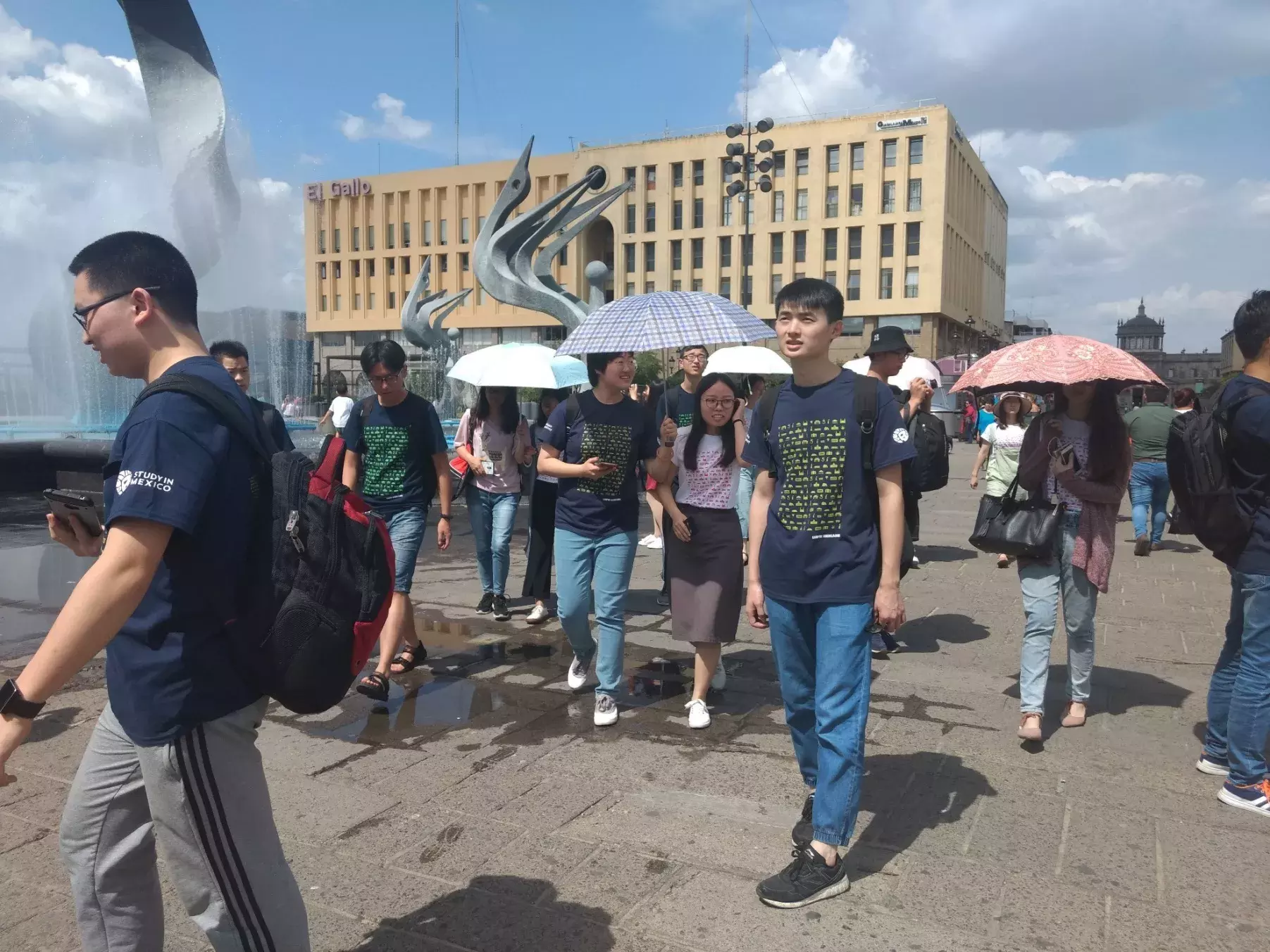 Fotogalería visita Universidad de Fudán