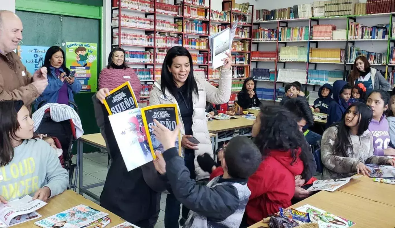 EXATEC Chile se unió a la celebración del Día Mundial EXATEC compartiendo tiempo de calidad con niños de Escuela México.