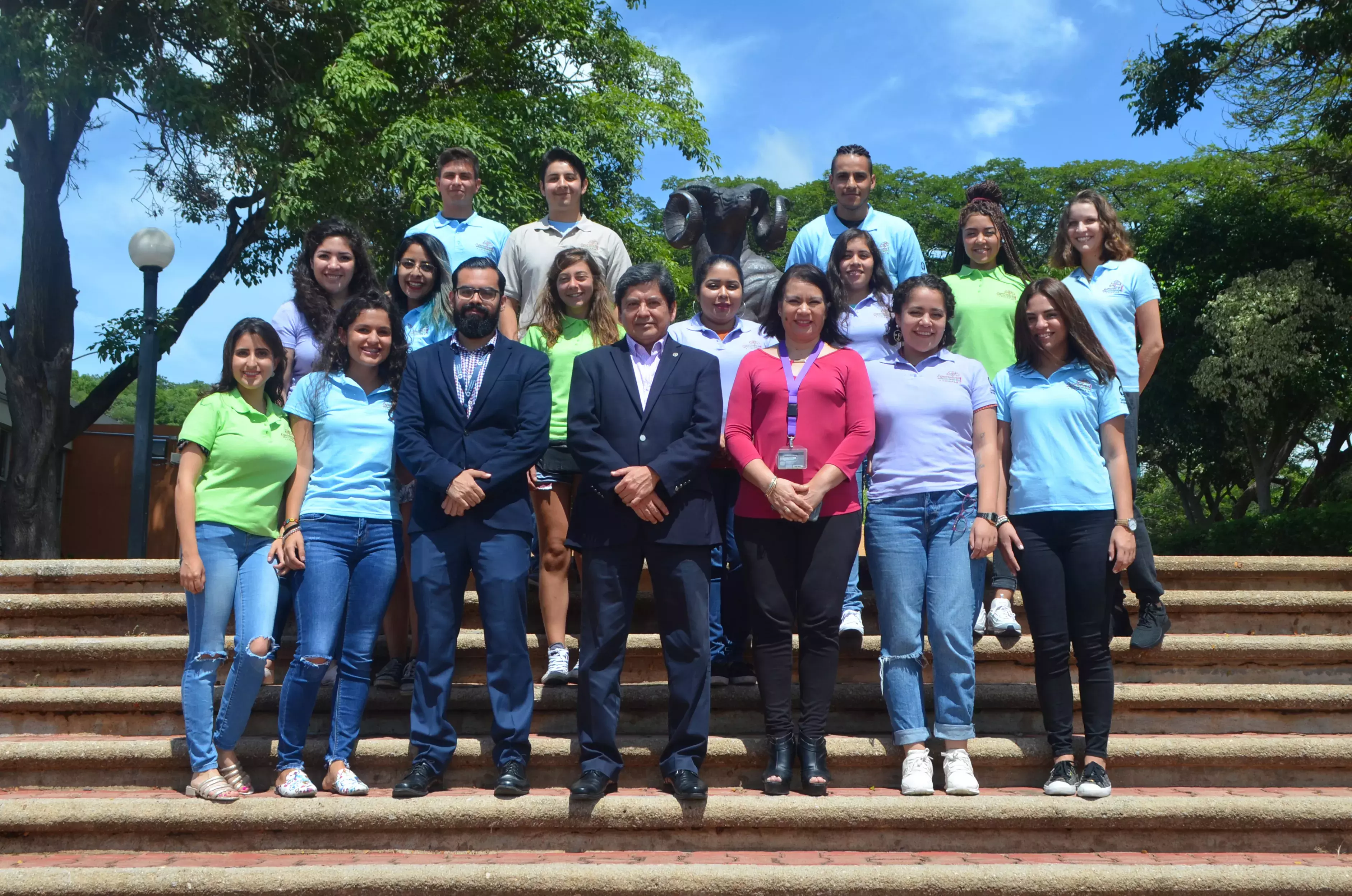 foto grupal de todos los alumnos