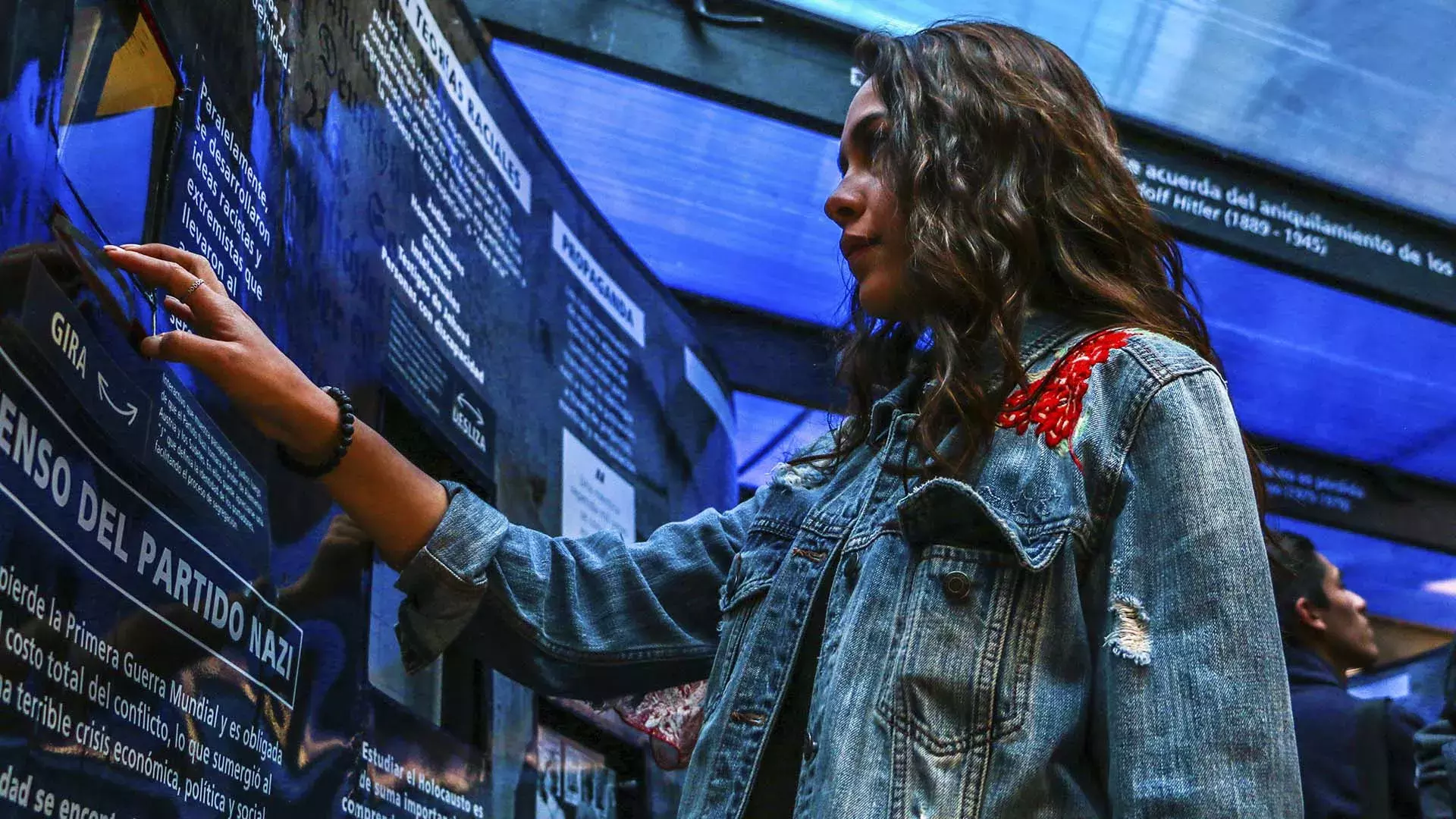 El Túnel Memoria y Tolerancia visita instalaciones del campus Toluca