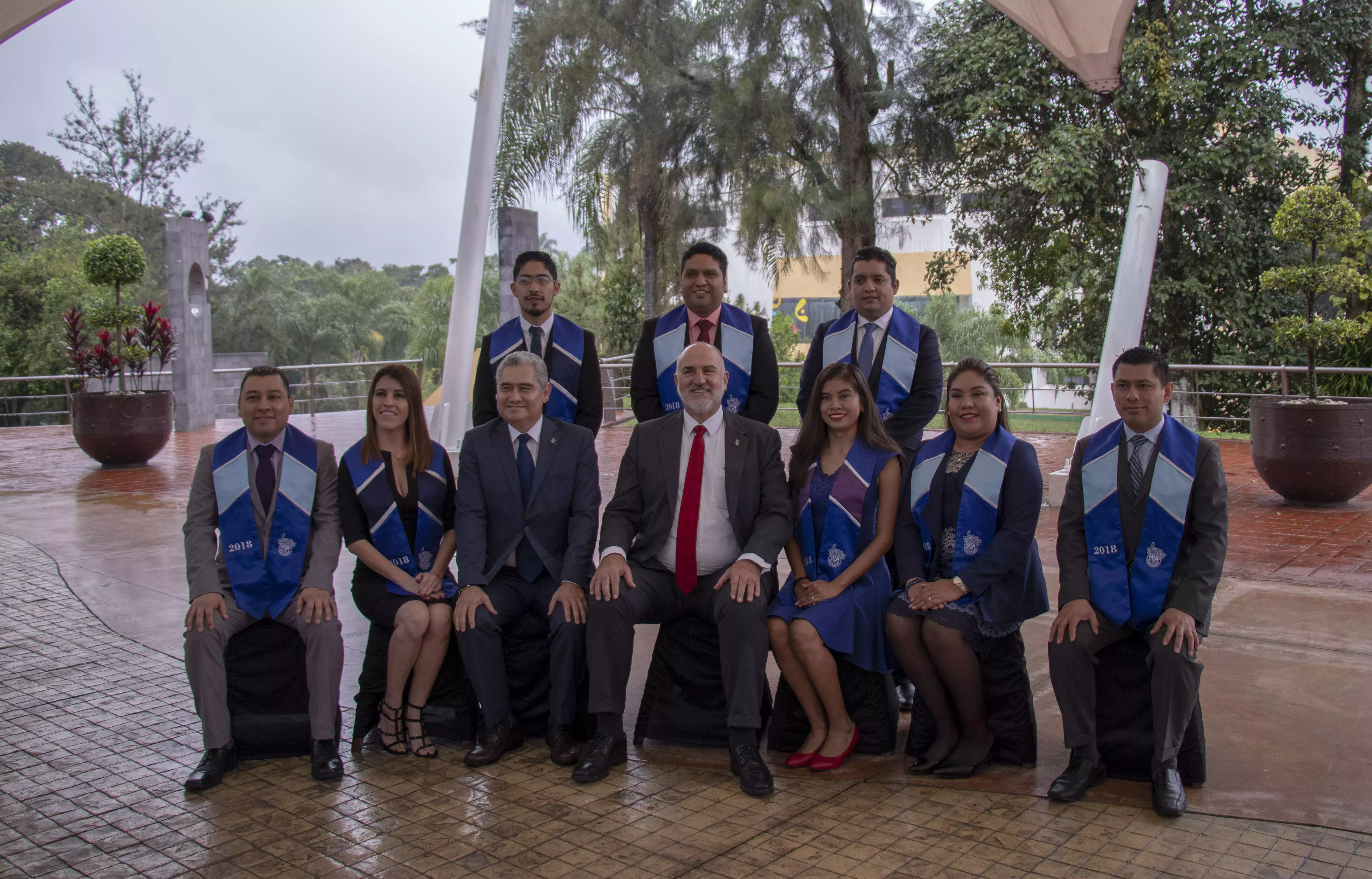 Despedida de graduandos llena emociones inolvidables 