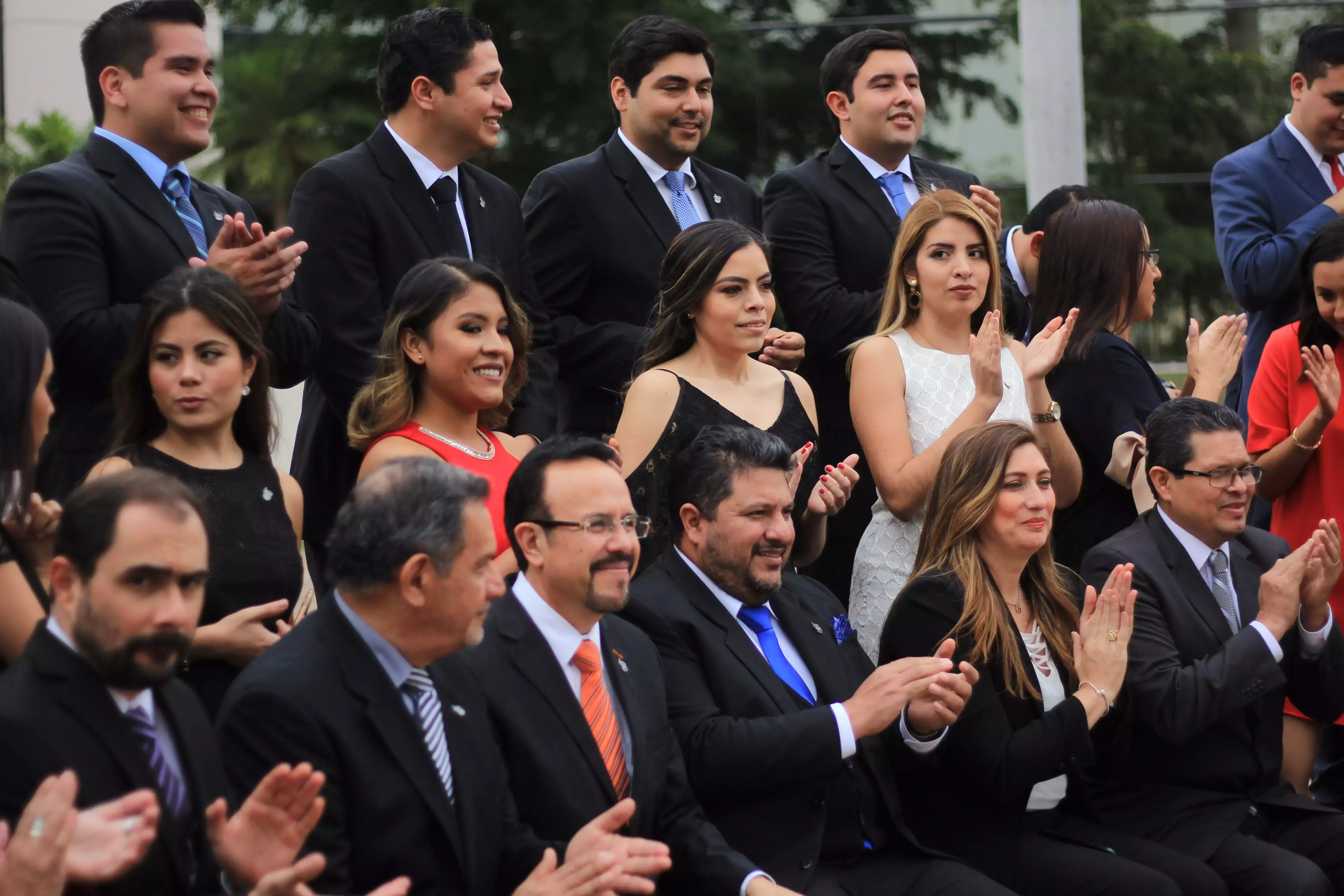 Foto de generación Profesional y PrepaTec