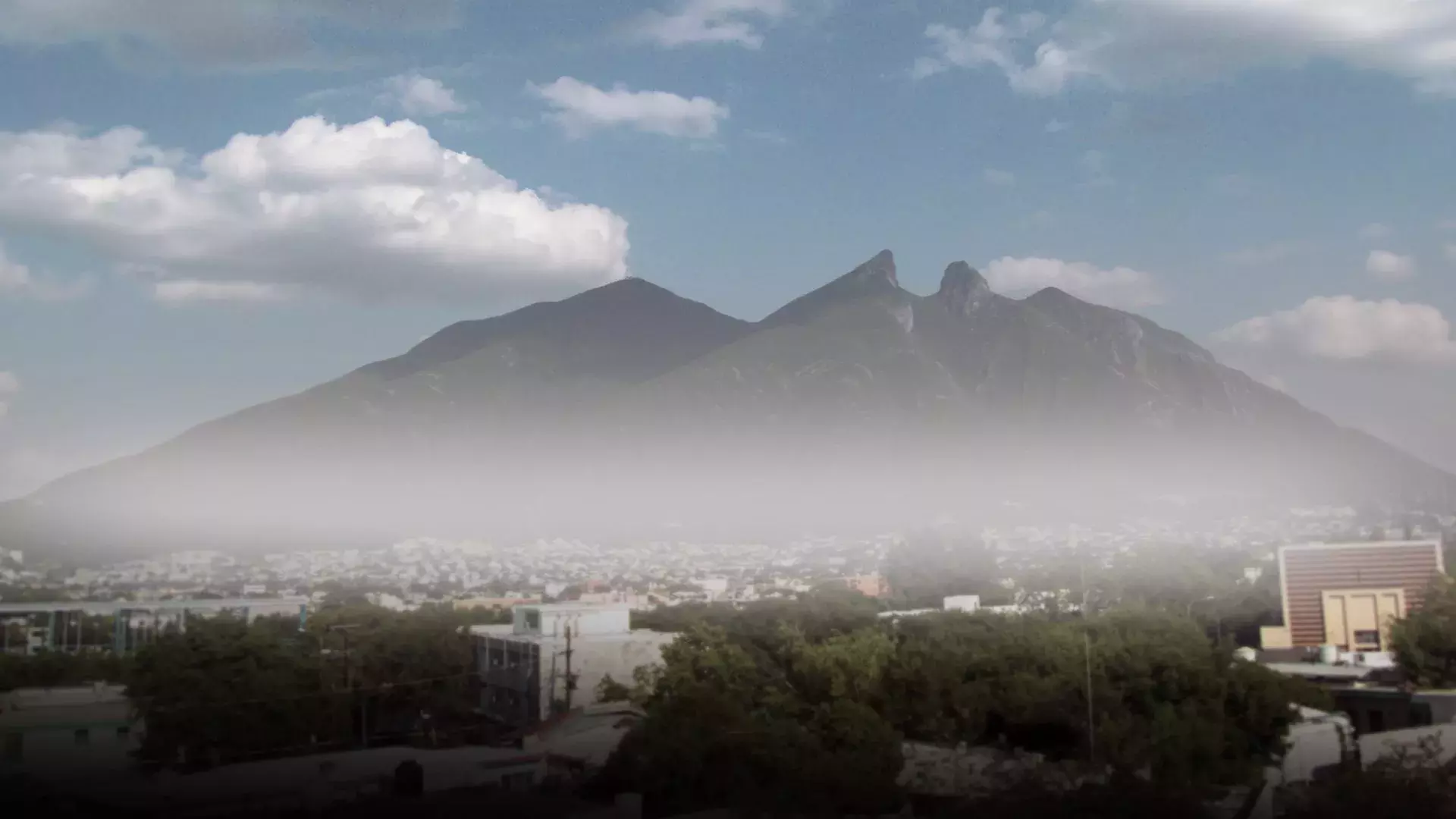 Contaminación del aire en la Zona Metropolitana de Monterrey