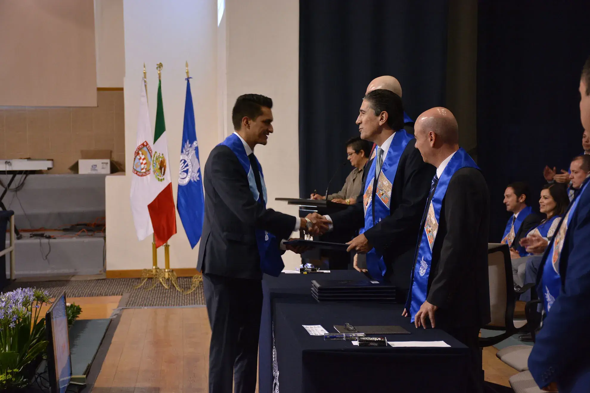 Entrega de títulos