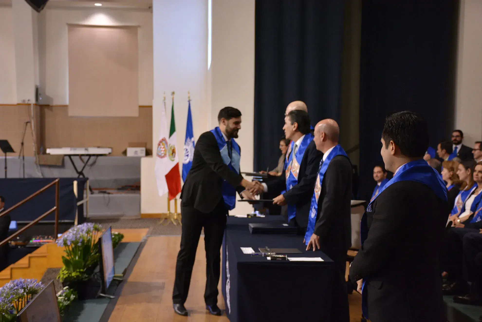 Entrega de títulos