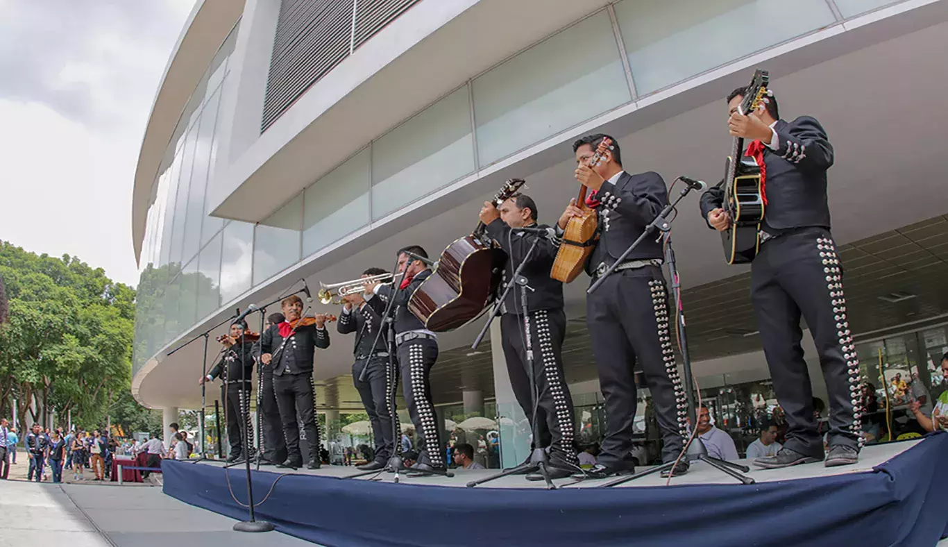 76  aniversario Tec de Monterrey 