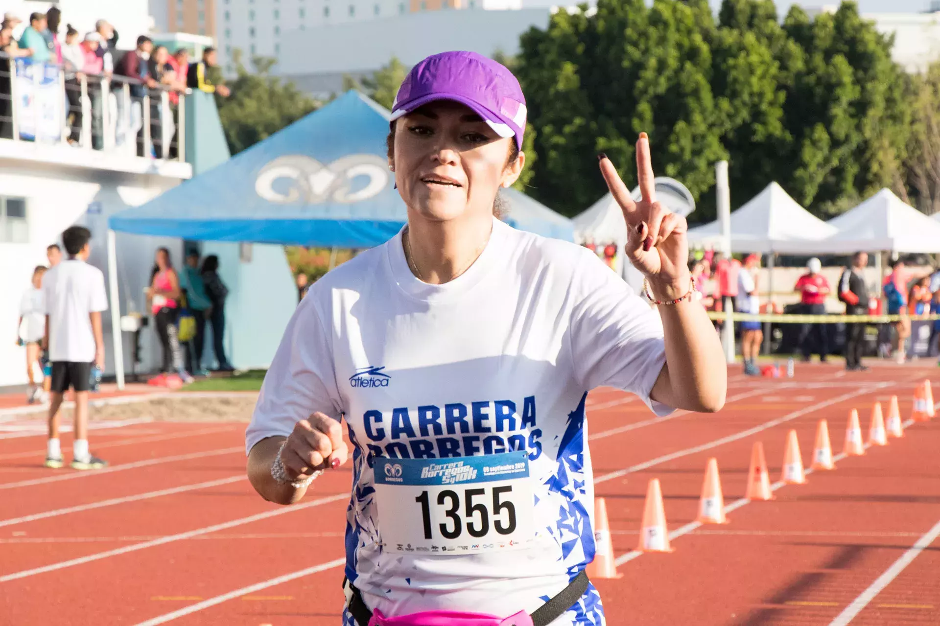 alumnos del tec en carrera borregos 