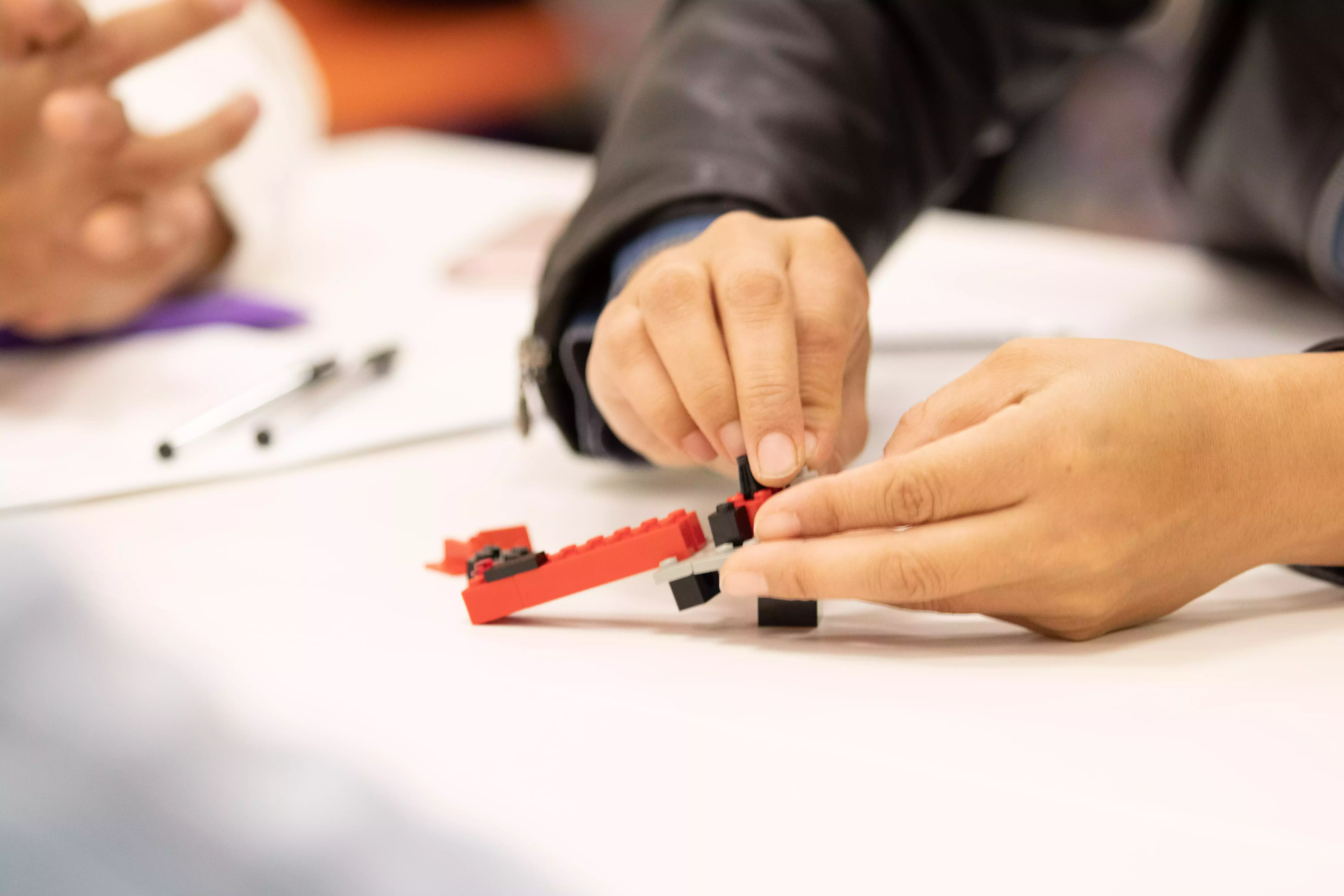 Taller LEGO Lean Manufacturing, impartido por Nereo Sánchez, Maestro en Ciencias.