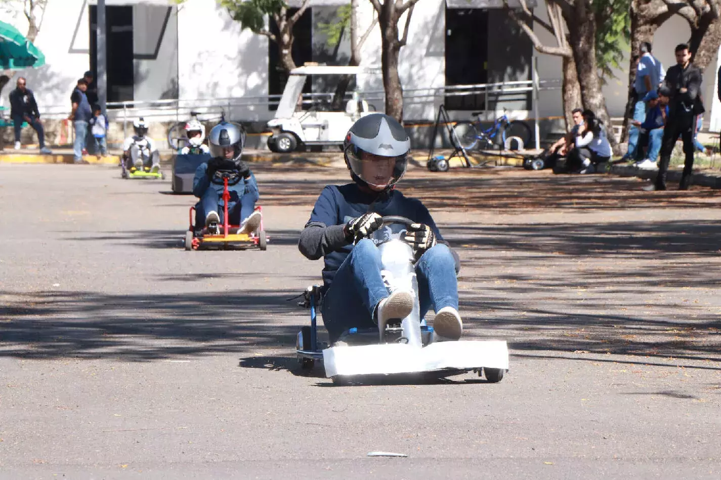 Aprenden con competencia de GoKarts eléctricos en Autotronics 2019 del Tec Guadalajara