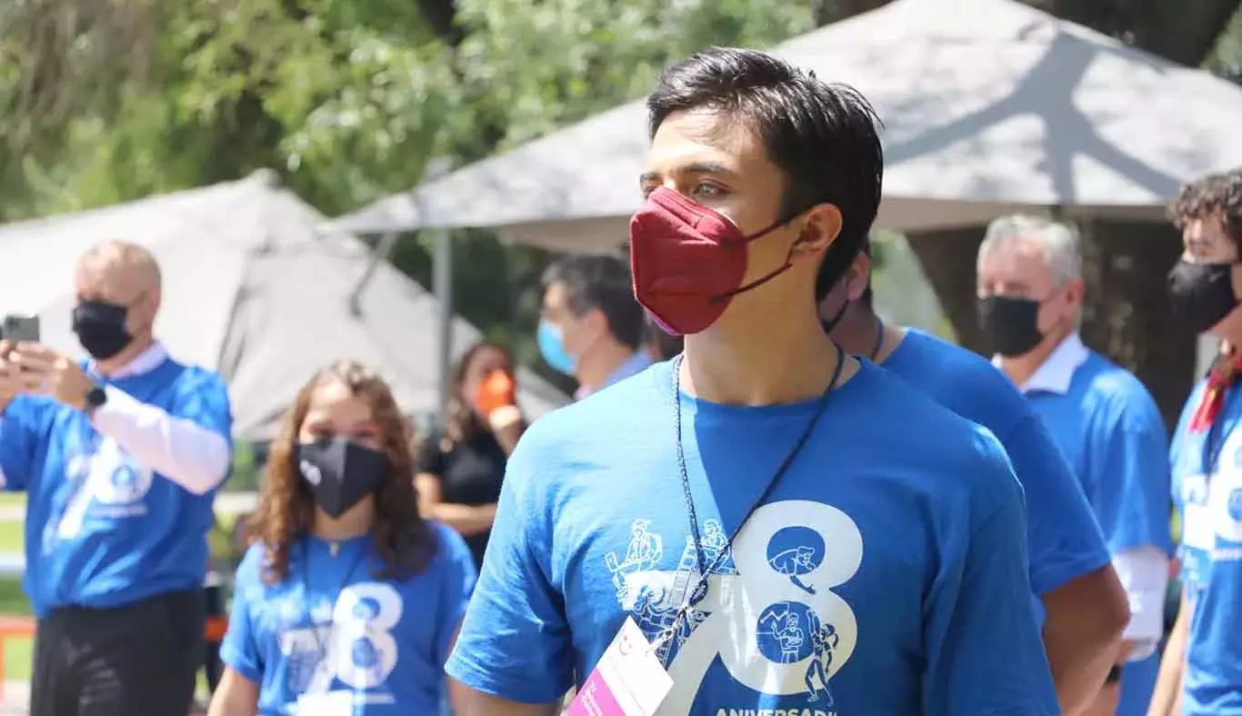 Estudiante en la celebración 'Blue Fest' en el 78 Aniversario del Tec de Monterrey en campus Monterrey