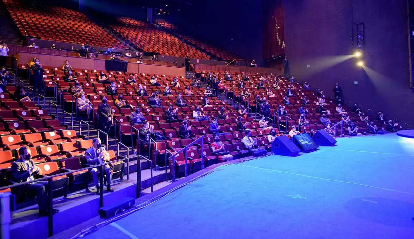 El Auditorio Luis Elizondo vuelve a la presencialidad.