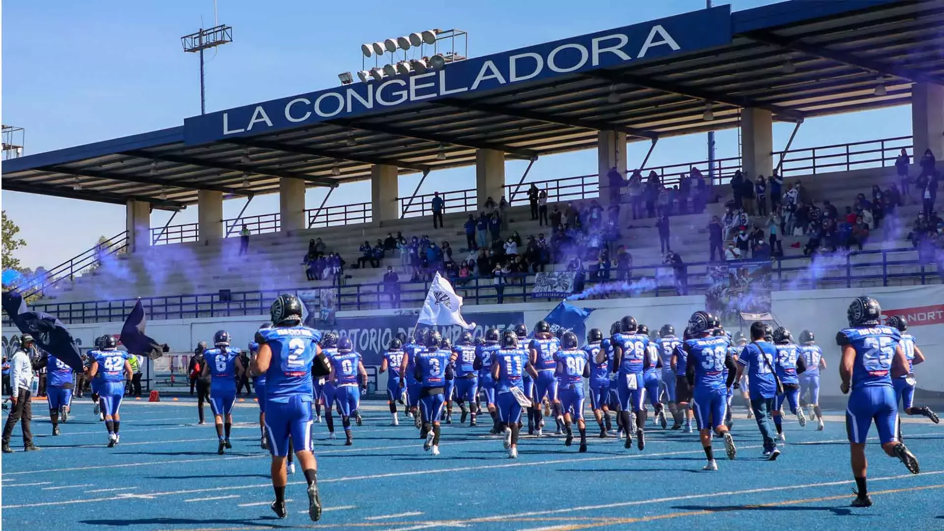 El azul llegó al campo de juego