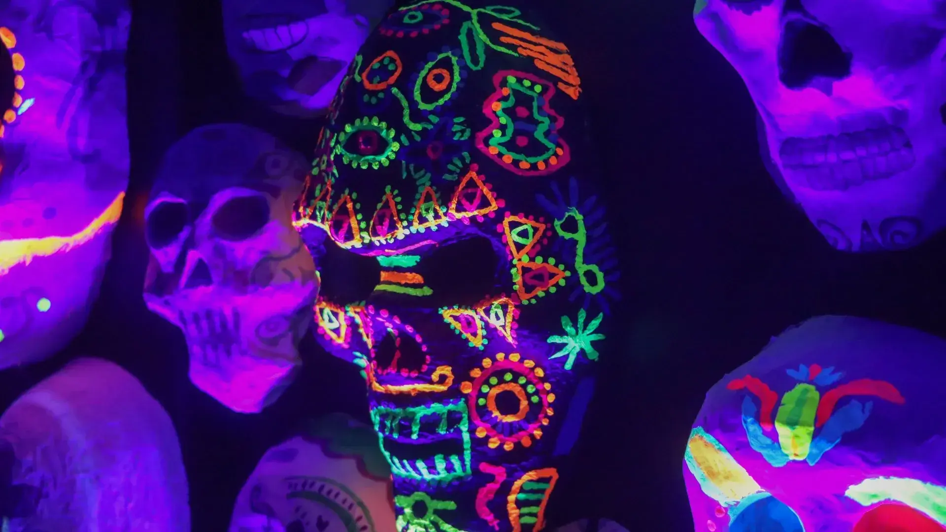 Calavera de colores