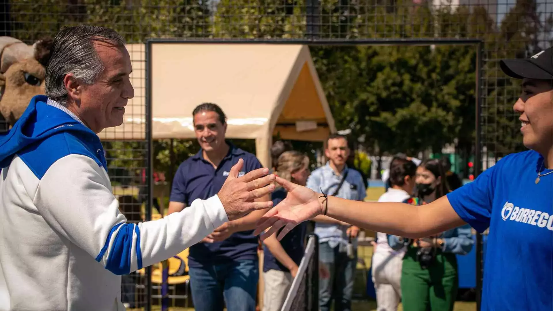 Oficialmente está inaugurada la cancha de pádel en campus Puebla