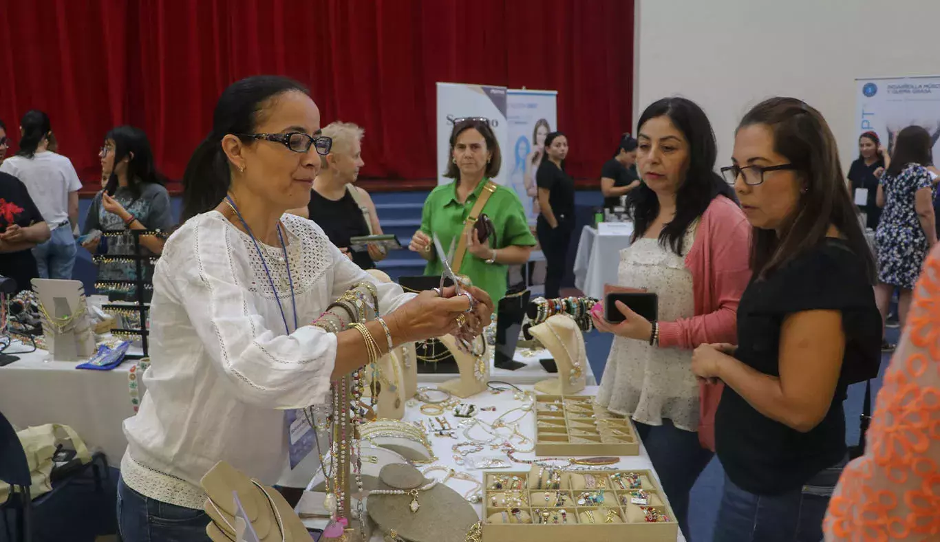 bazar-tec-exhibición