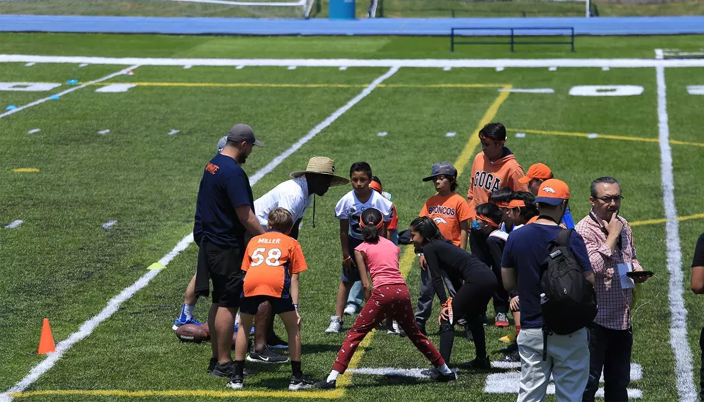 Denver Broncos Mexico Tour 2023 en  Tec campus Santa Fe