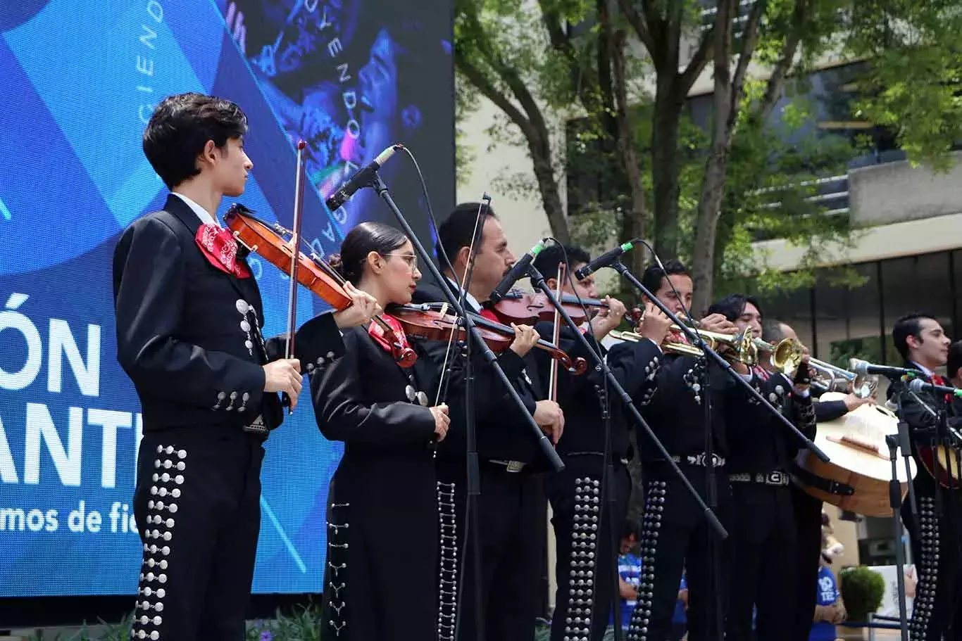 Celebración estudiantil del 80 aniversario del Tec.