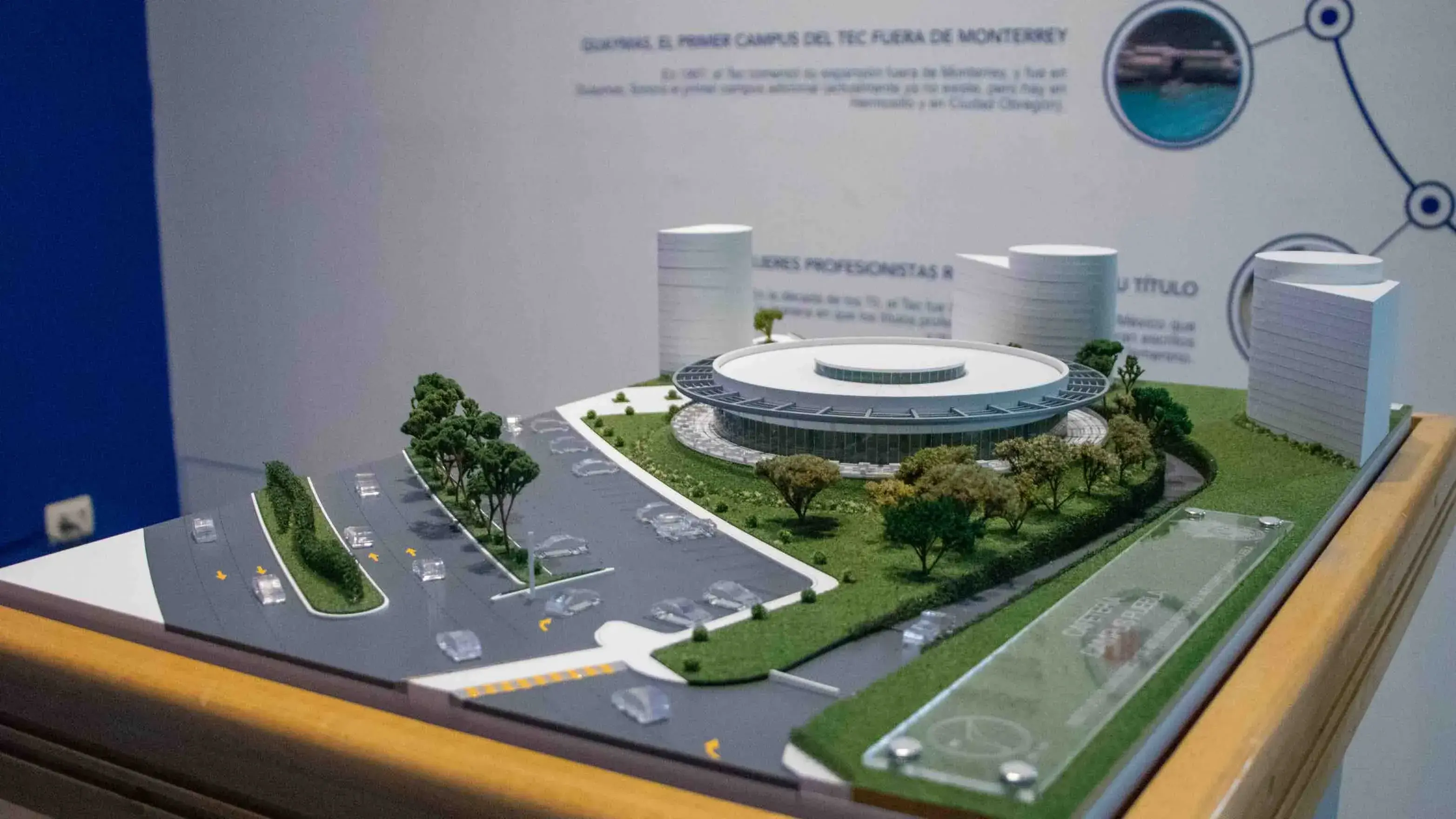 Exposición: 20 años de crear memoria