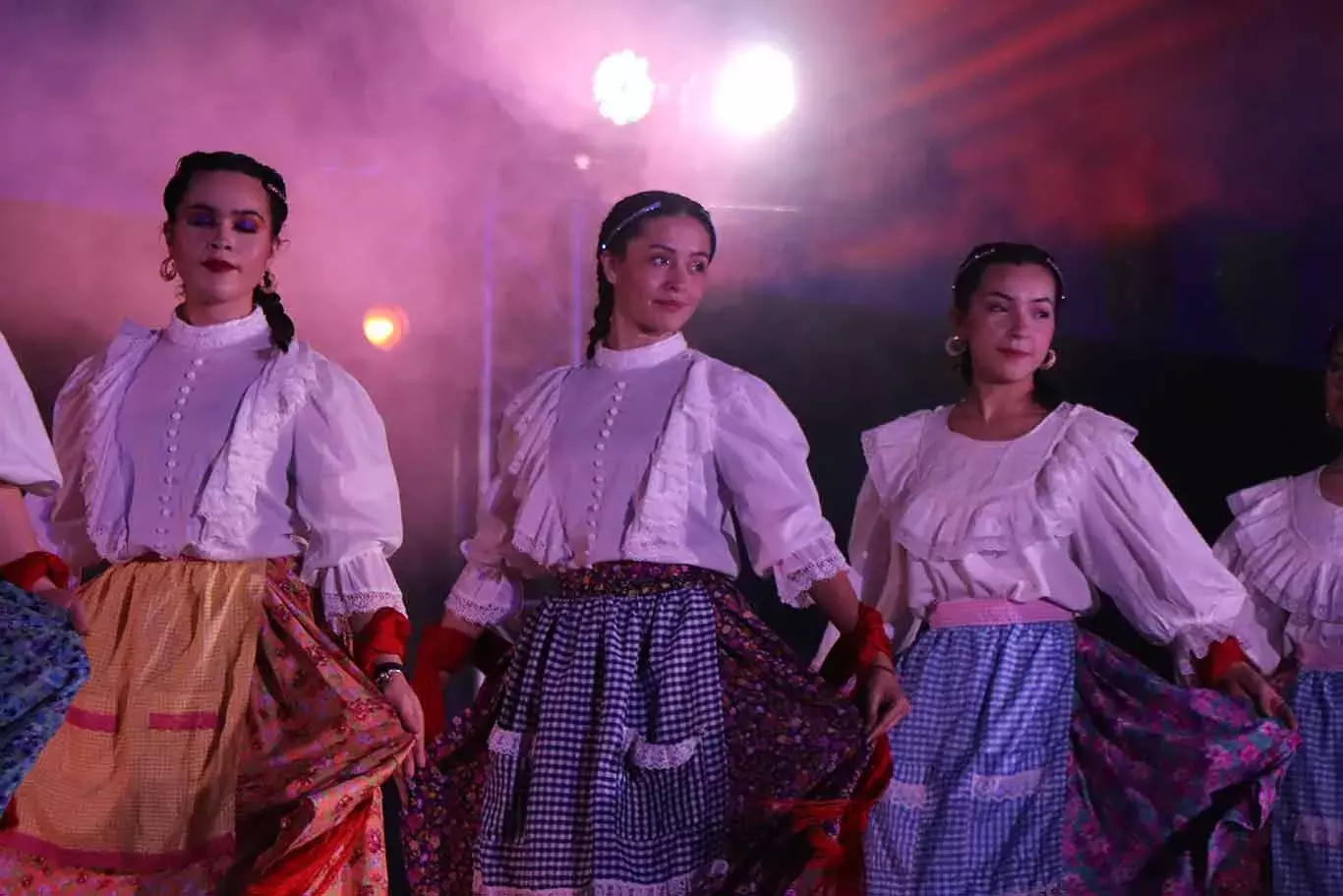 Fiesta de humanidades en PrepaTec Santa Anita para celebrar Día de Muertos. 