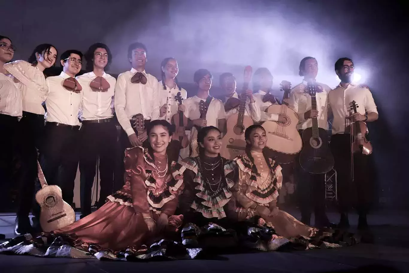 Fiesta de humanidades en PrepaTec Santa Anita para celebrar Día de Muertos. 