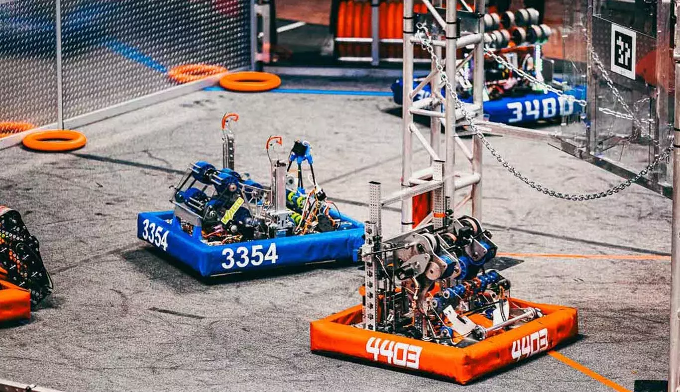 Los robots del reto CRESCENDO en FIRST Regional Laguna 2024