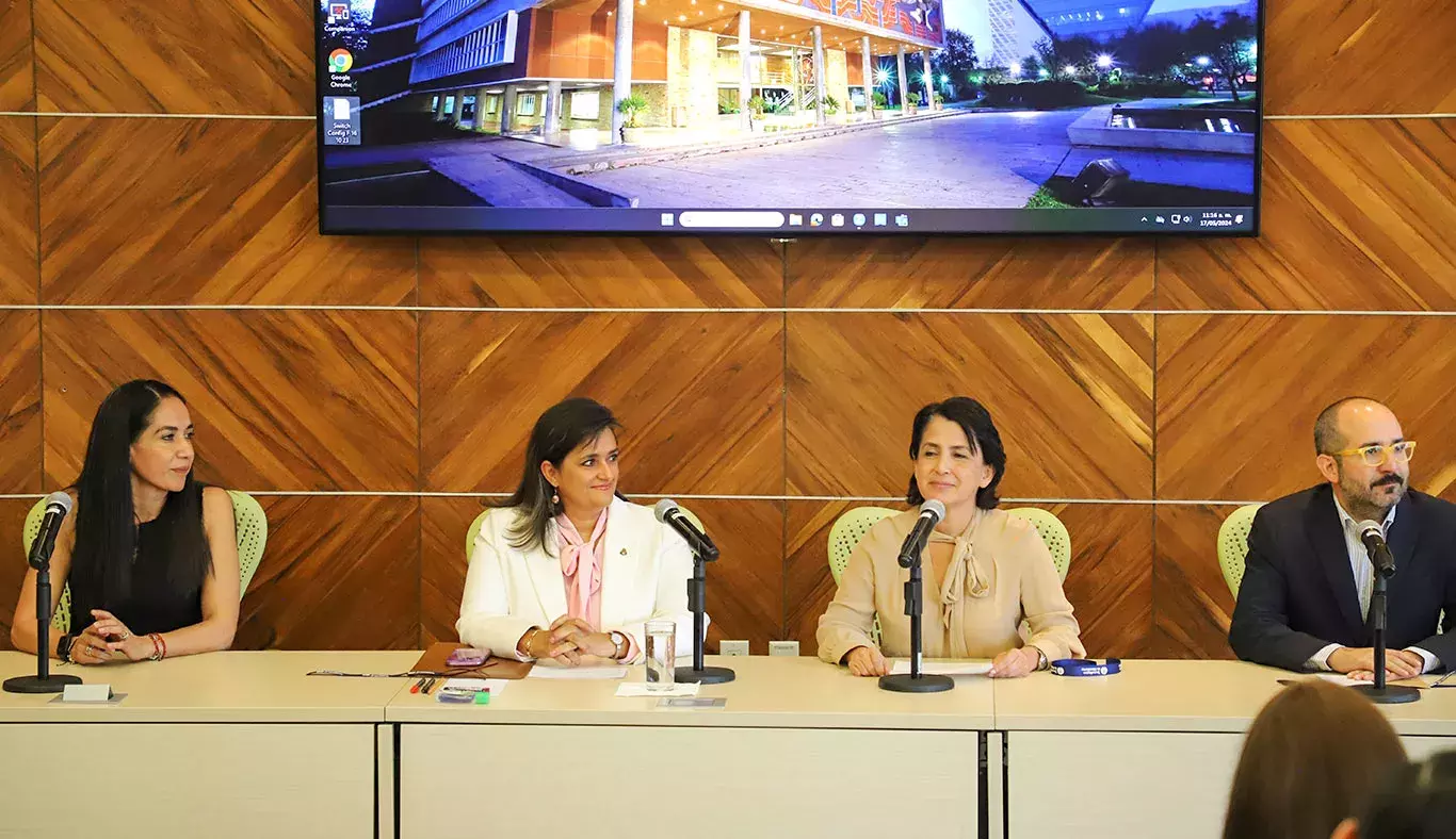 Tec CSF reinaugura sala de juicios para estudiantes de derecho