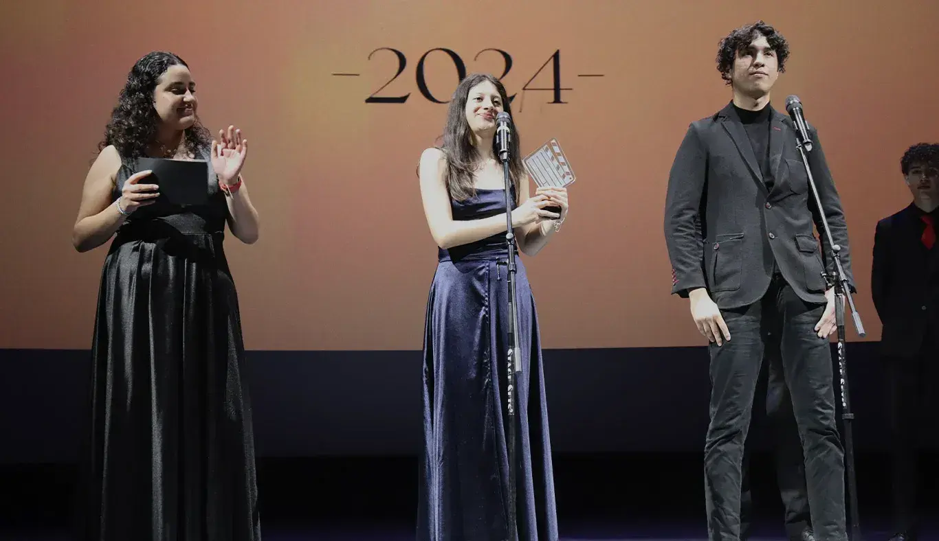 Recibiendo el premio