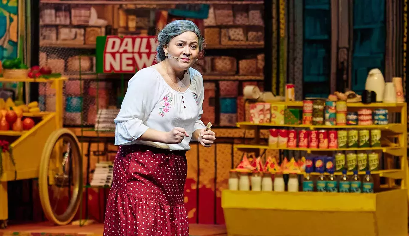 Abuela Claudia en escena In the Heights