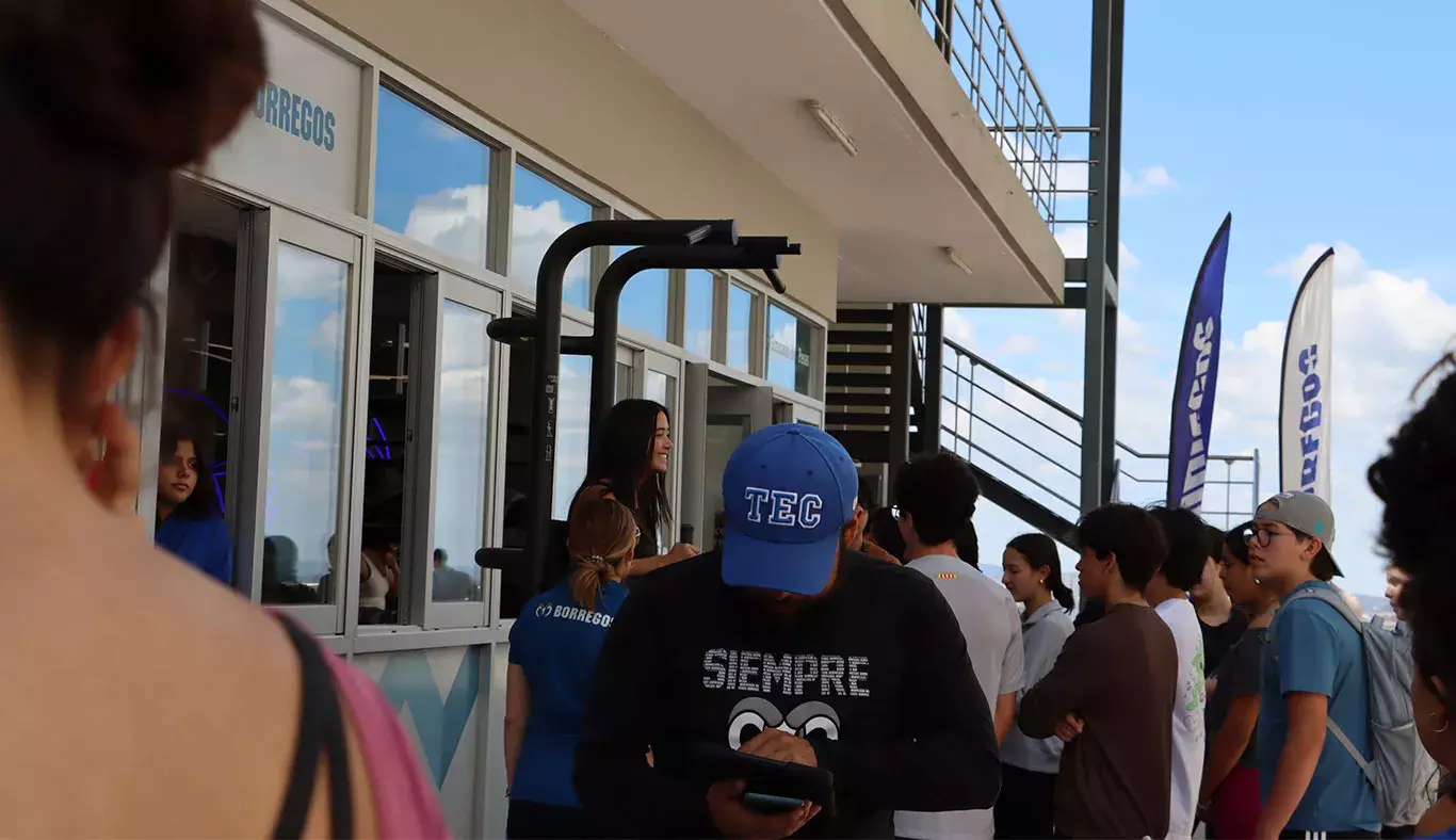 Comunidad Tec en el gimnasio