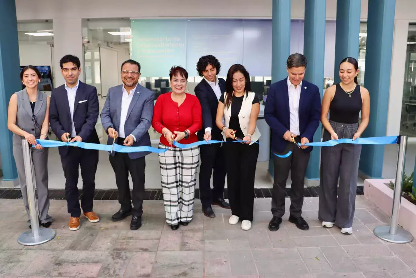 Inauguración laboratorios de negocios en el Tec campus Querétaro