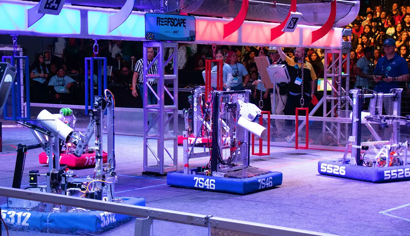 La cancha del juego del robot en FIRST Regional Laguna 2025