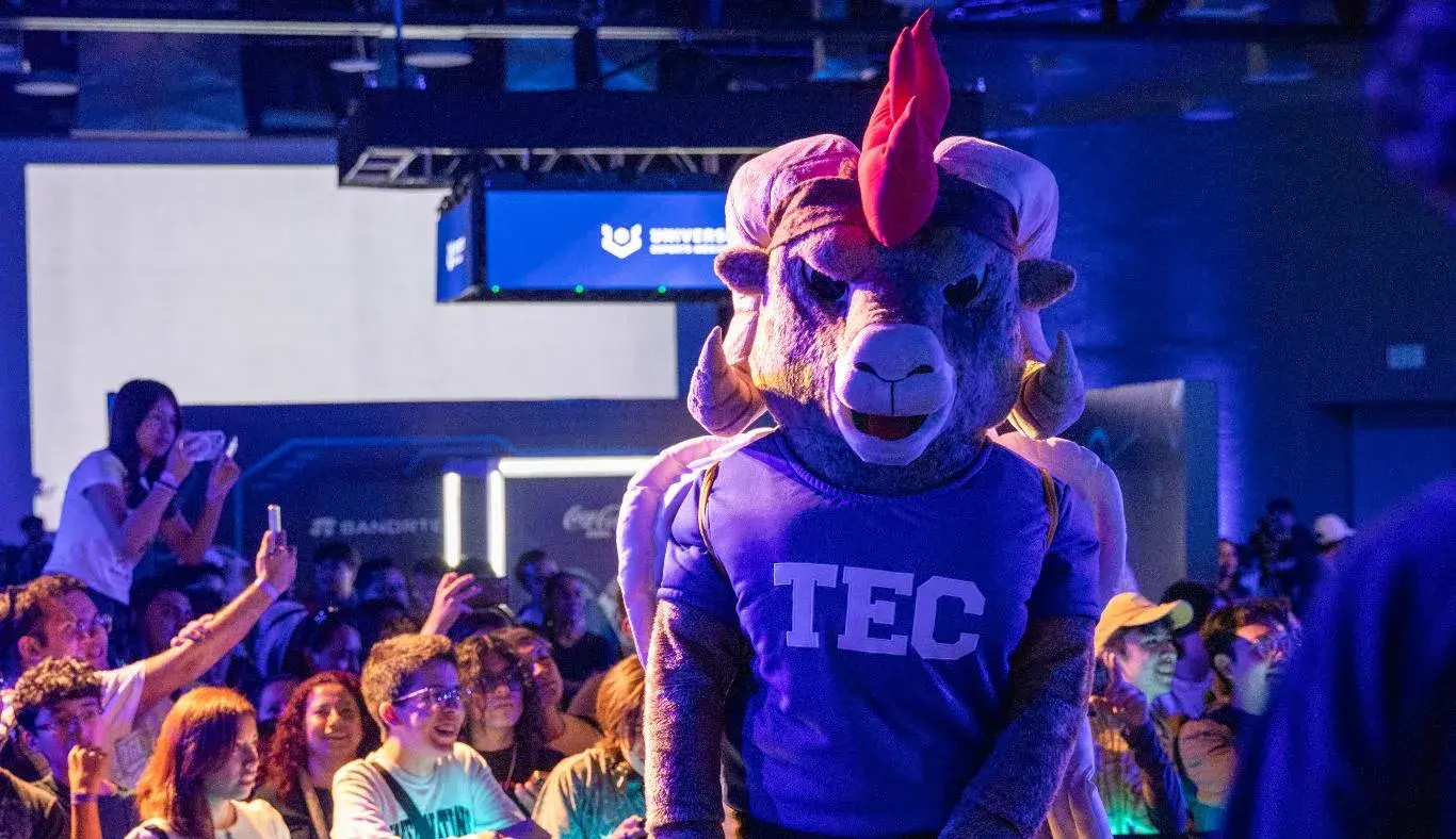 Teus apareció en el escenario