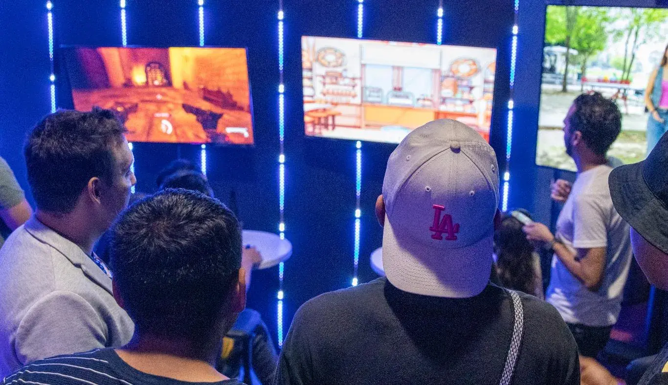 Zona de juegos en el evento