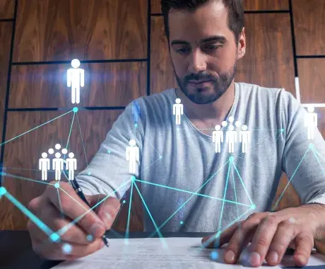 Cómo mejorar tu marca personal en redes sociales; Neil Patel te enseña