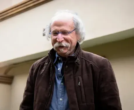 Allan Tucker, ingeniero de grabación y masterización ganador del Grammy, es profesor del Tec de Monterrey.