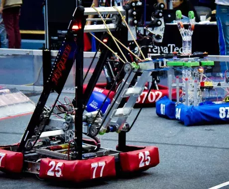 Se llevó a cabo el kick off de la competencia internacional FIRST Robotics Competition.