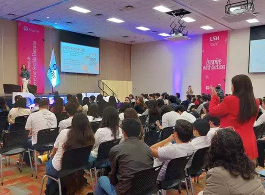 PrepaTec Obregón presentó su proyecto Ruta Arcoiris en Encuentro Nacional de Líderes con Sentido Humano