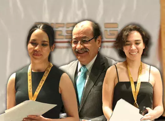 Collage con 2 estudiantes y 1 profesor del Tec de Monterrey premiados por la comunidad de instituciones de educación superior en la laguna