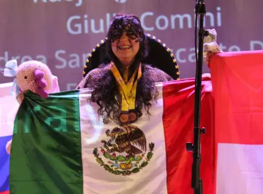 Andrea Cascante, estudiante de la PrepaTec Cuernavaca, logró la medalla de bronce como parte de la delegación mexicana en la Olimpiada Europea Femenil de Matemáticas EGMO en Georgia, en la ciudad de Kutaisi en Europa.